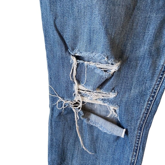 Old Navy‎ Women’s Size 14 Boyfriend Jeans Raw Hem Distressed Ripped Retro - Picture 7 of 15